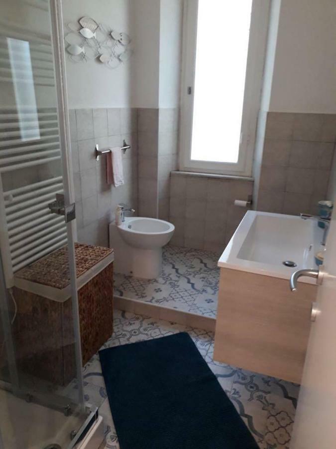 Апартаменти Casa Al Mare Livorno Кверчанелла Екстер'єр фото